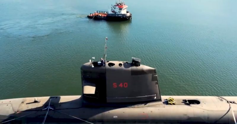 VÍDEO Submarino Riachuelo realiza teste de desempenho da propulsão