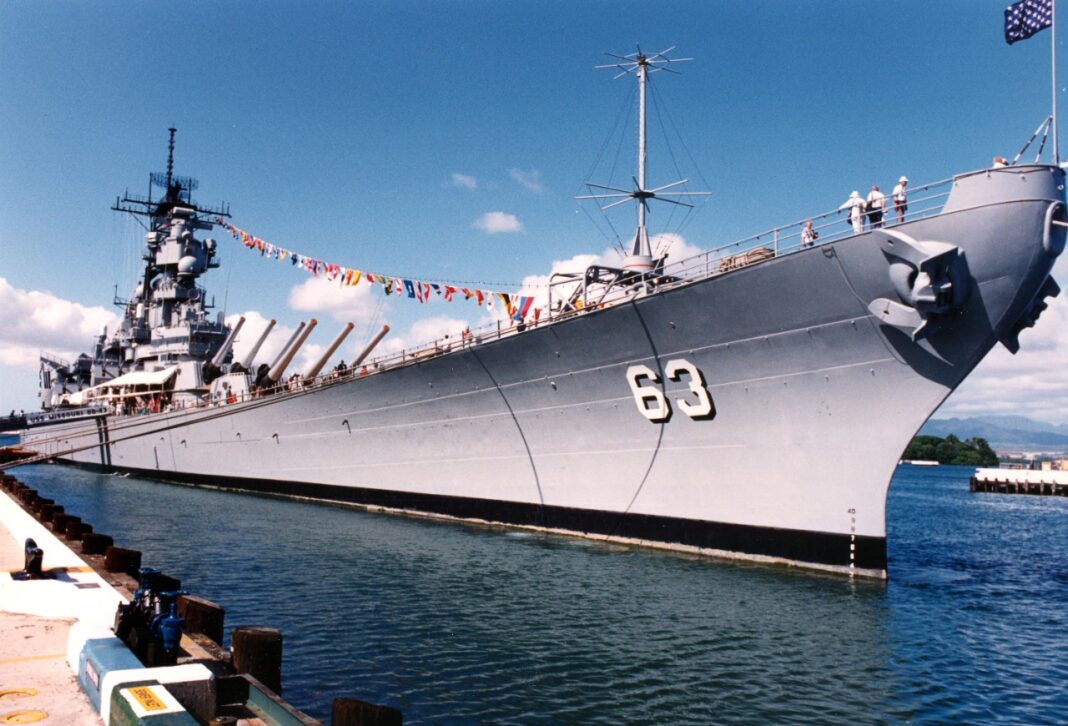 USS Missouri (BB-63): O 'Battleship' Que Representa O Fim Da Segunda ...